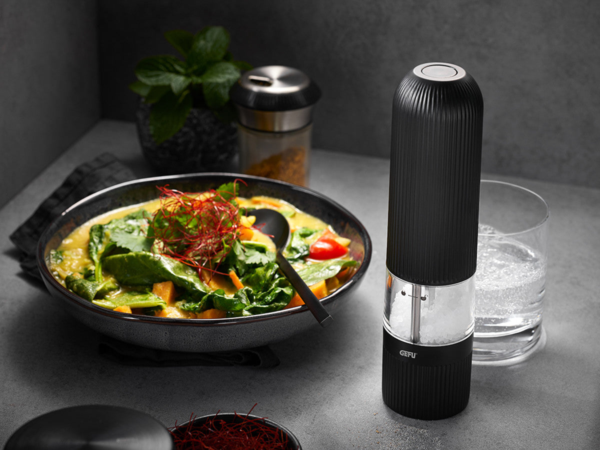 Elektriskās sāls/piparu dzirnaviņas GEFU SPEZIA, melnas